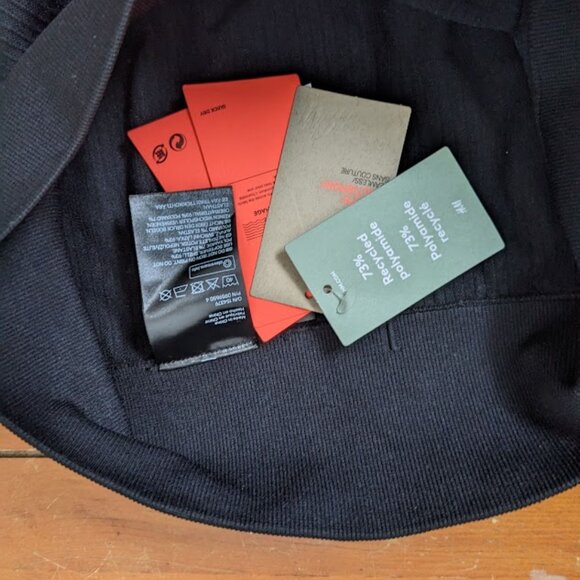 NWT Black Biker Shorts Sz S NEVER WORN! - Picture 10 of 11